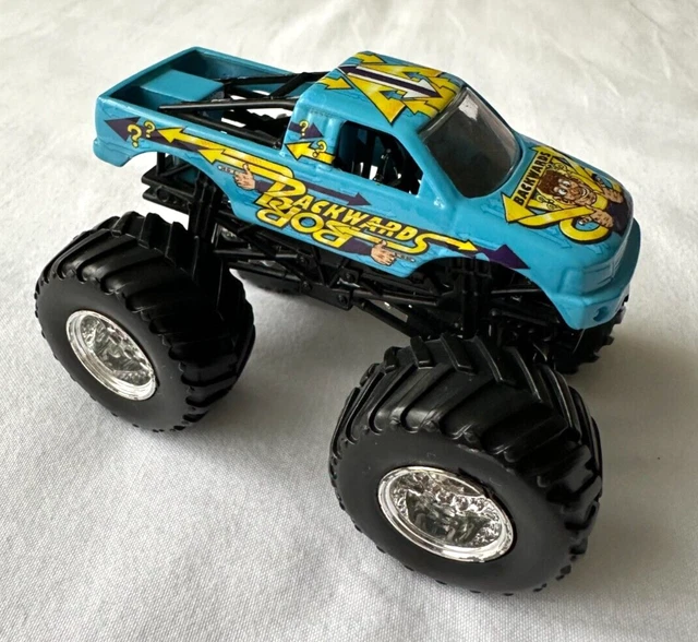 MONSTER JAM BACKWARDS Bob Truck 164 Rare Hot Wheels *NEW!* £9.50