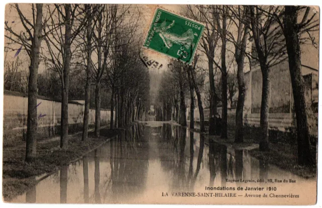 CPA 94 - LA VARENNE SAINT HILAIRE (Val de Marne) Avenue de Chennevières inondée