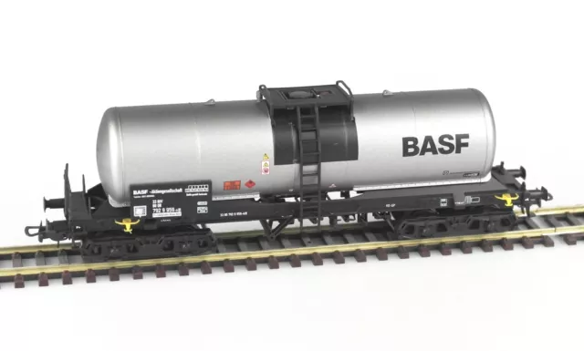 RIVAROSSI Spur H0 HRS6545-2 Kesselwagen BASF, 4-achsig, DB,  Ep.IV, OVP, NEU