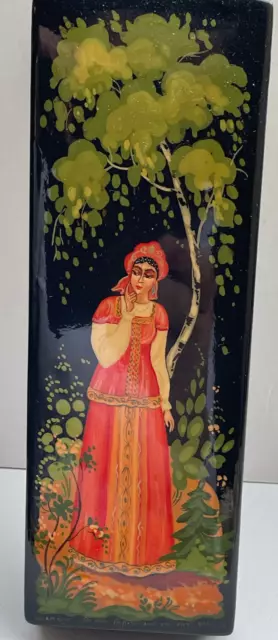 Alte russische Lackdose Schmuckdose Pillendose Dose Miniatur Malerei Edelfrau