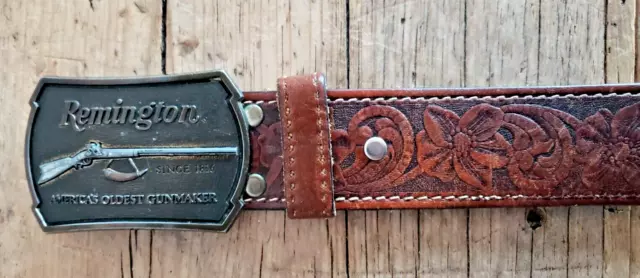 Vintage 1976 Remington Flintlock Rifle Belt Buckle Men's Tooled Leather Belt 40"