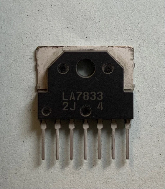 La7833  Ic