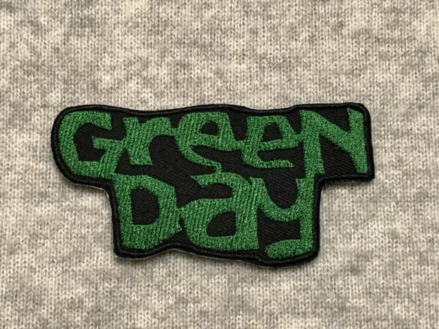 Green Day Logo Iron On Patch Badge Punk Rock Music Band Greenday 10 x 5 cm C4