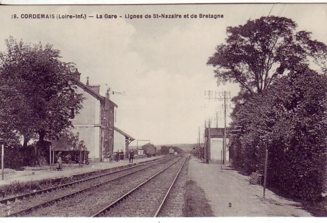 CPA 44 Env. Nantes CORDEMAIS La Gare - Lignes de ST NAZAIRE & de BRETAGNE Animée