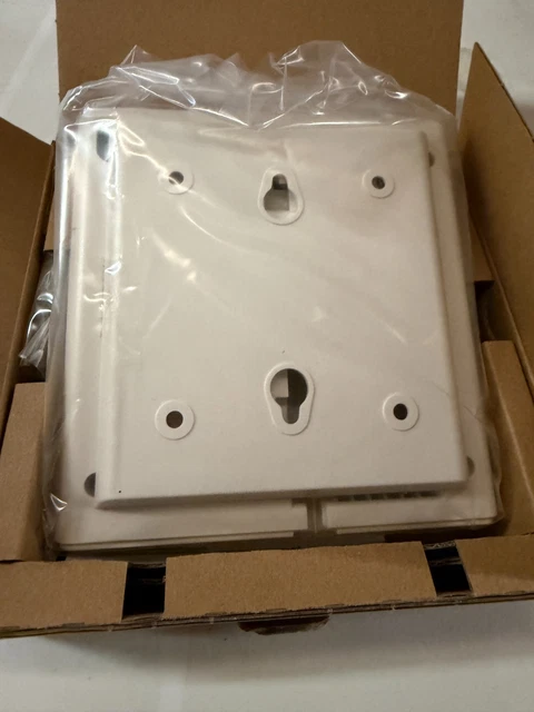 Support (deport) pour bornes DECT 4070 (RBS et IBS) internes et