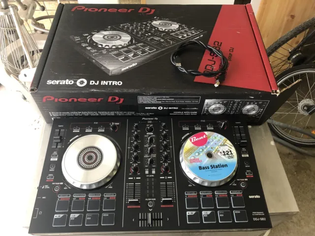 Pioneer DJ DDJ-SB2 Controller - inkl. Software