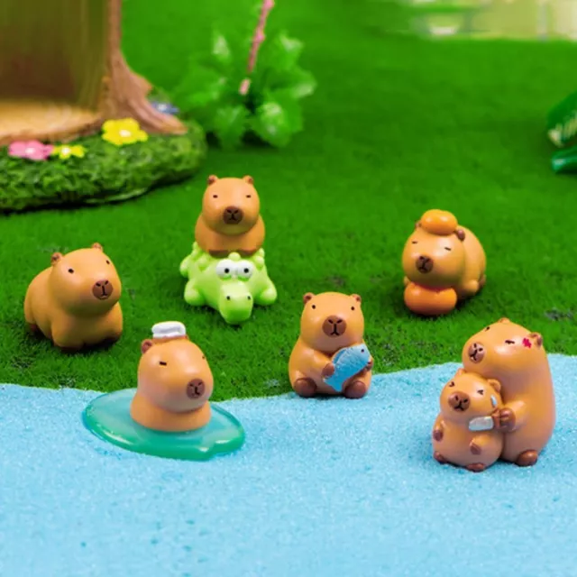 Multicolor Miniature Capybara Figurines Mini Animals Figurine  Party Festival