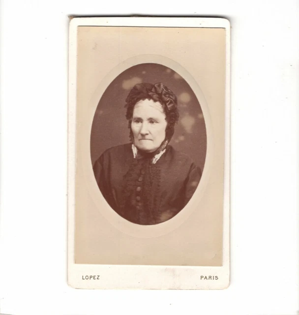 Lopez CDV Foto Damenportrait - Paris 1870er