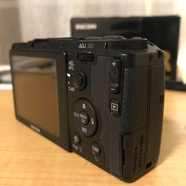 Ricoh GR II Compact Digital Camera 16.2MP used with box from japan 3