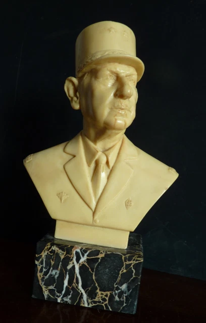 Buste Du Général De Gaulle - étain Peint, époque Seconde Guerre, Occasion