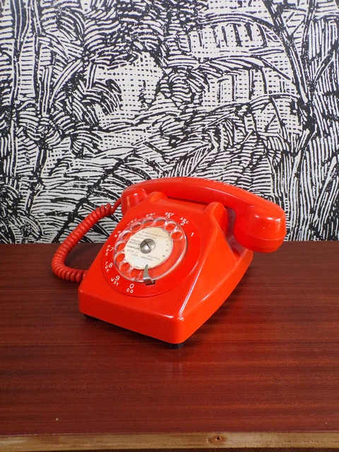 Téléphone Vintage Socotel S63 Orange – à Touches – Fonctionnel, Bonne Condition