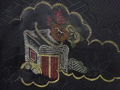 5760923: Japanese Kimono / Antique Haori / Embroidery / Cloud & Carriage