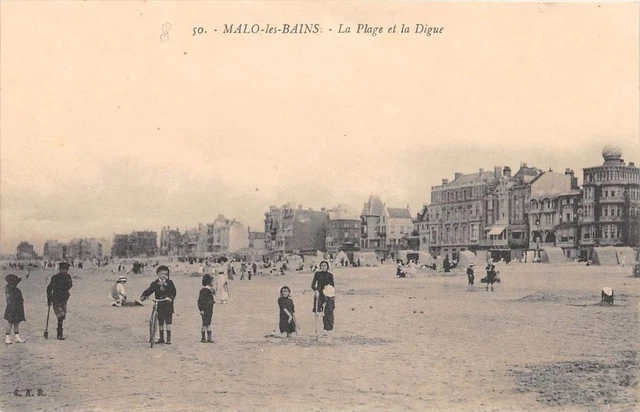 Cpa 59 Malo Les Bains La Plage Et La Digue