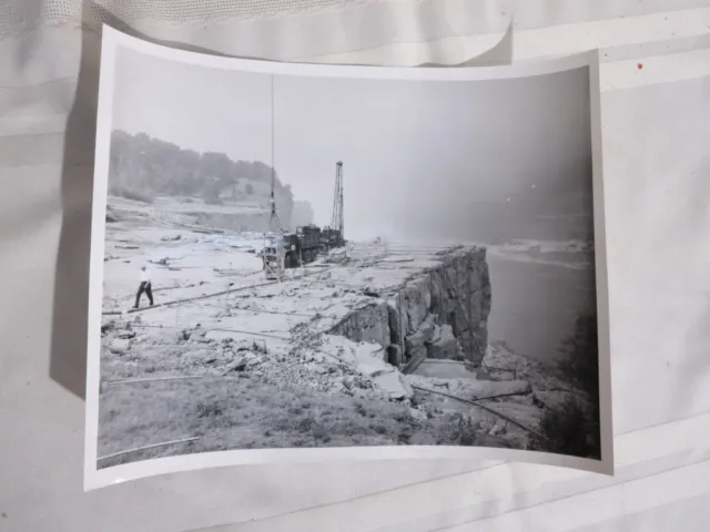 Fotografía en blanco y negro de las Cataratas del Niágara 1969 8 x 10 #1
