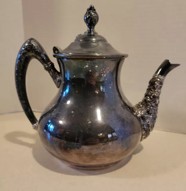 FORBES Silver Co. Quadruple Silverplate Coffee or Tea Pot 196 VTG