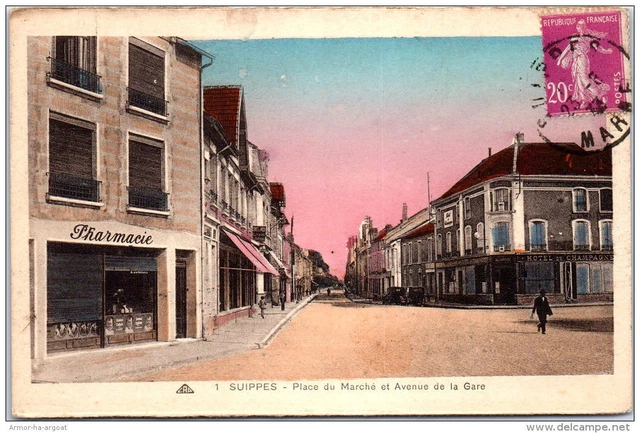51 SUIPPES - place du marche et avenue de la gare
