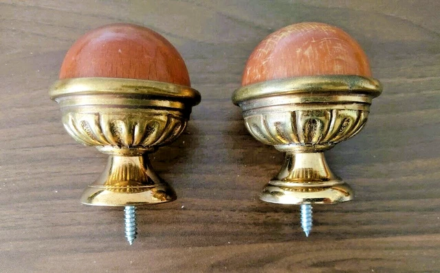 2 Boules d'escalier anciennes Embouts de rideaux en bronze