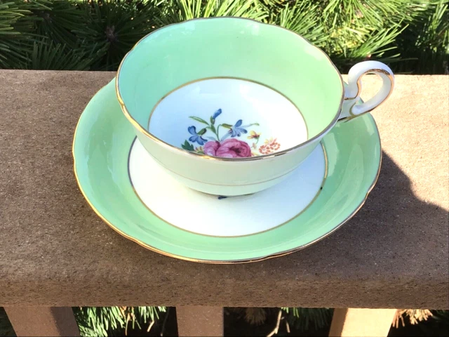 Platillo de taza de té Royal Grafton Bone China Inglaterra