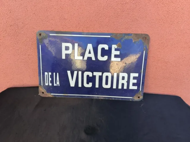 Ancienne Rare Plaque De Rue Tole Émaillée Bombee