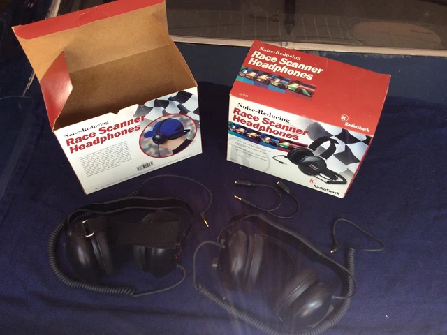 Radio Shack 2 Pair 22-1158 Noise Reducing Race Scanner Headphones