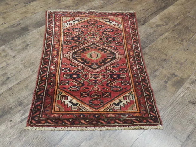 VINTAGE TURKISH HAND MADE GEOMETRIC ANATOLIAN VILLAGE MADE RUG 2x3.3 Ft