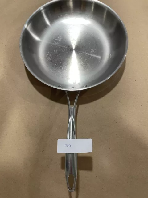 https://www.picclickimg.com/z7oAAOSw1y1lLzIj/Calphalon-simply-Stainless-Steel-10-Inches-Fry-Pan.webp