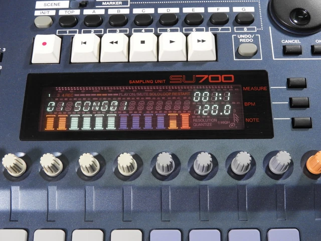 Yamaha SU700 séquenceur d'échantillonnage d'usine musicale excellent + mémoire de travail 34 Mo 21