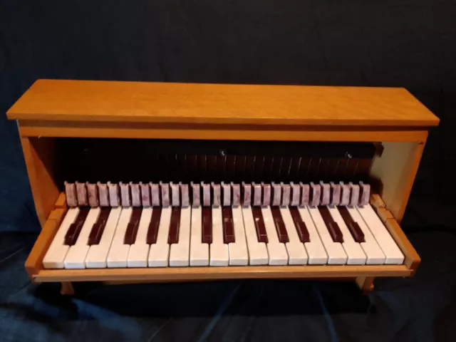 Toy piano chromatique jouet ancien Michelsonne Paris 30 keys 2