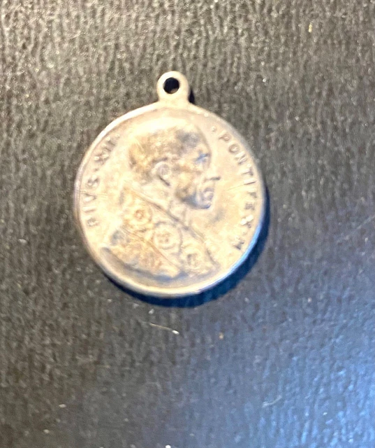 VINTAGE POPE PIUS XII Medal Religious Holy Catholic 1950 Jubilee Year £ ...