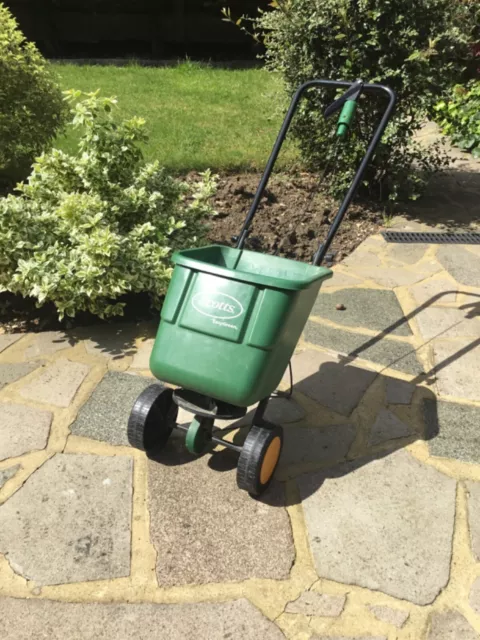 Scotts EasyGreen Rotary Garden Seed Feed Lawn Spreader