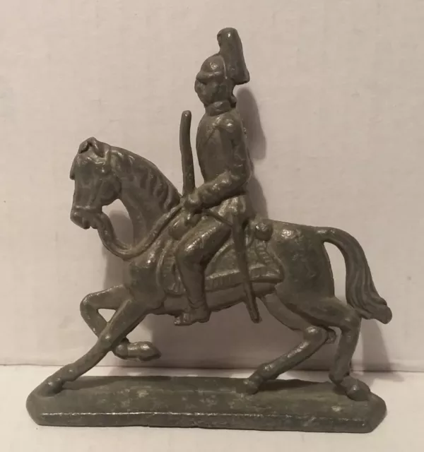 alte Zinnfigur Bleifigur Flachfigur Zinn Reiter Soldat Kavallerie Setzkasten 58g