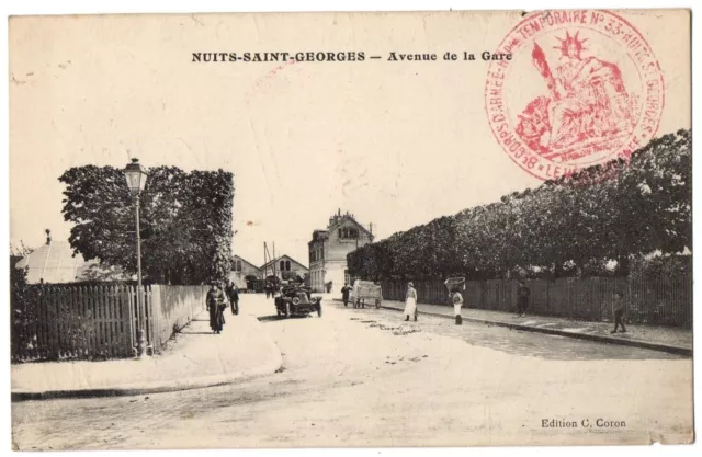 CPA 21 - NUITS SAINT GEORGES (Côte d'Or) - Avenue de la Gare (petite animation,