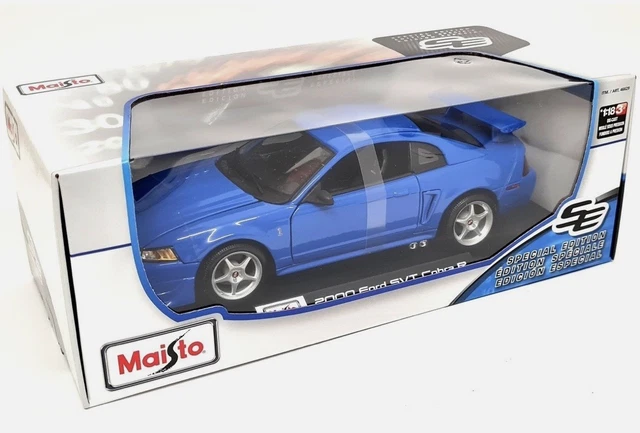 Miniature Maisto 1/18 – Ford Mustang SVT Cobra Convertible 2003 – Orange – Diecast