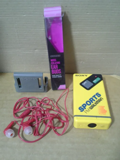 Vintage. Sony SRF-4 Sports FM Walkman. Working. VGC