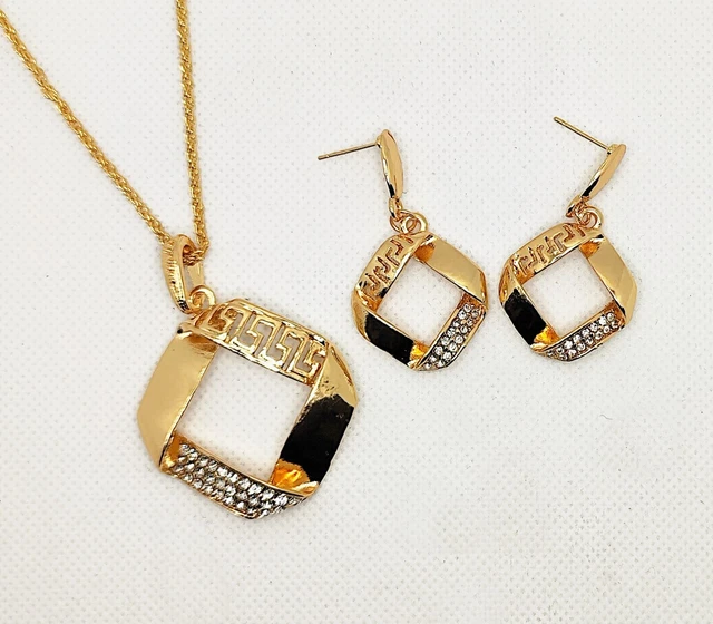 2Tlg. Schmuckset, Kette mit Anhänger-Ohrringe Vergoldet+Strass.