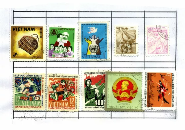 lotto collezione serie stamps  timbres  Francobolli Asia Vietnam