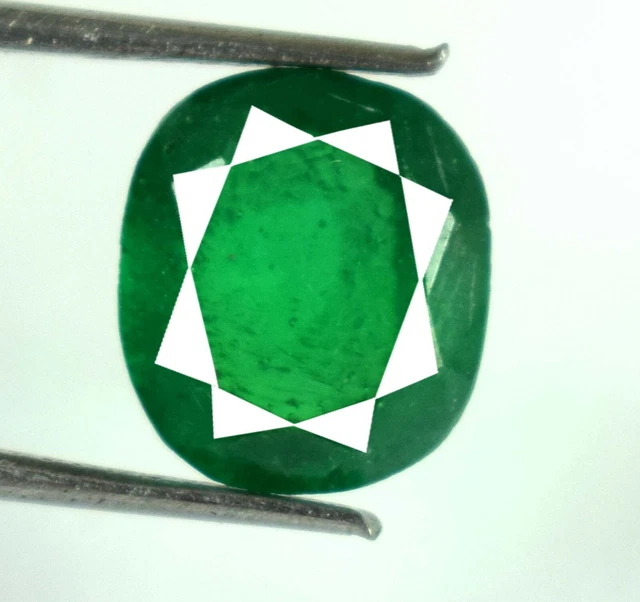 Émeraude Naturelle 14.65 Carats Forme Poire Vert émeraude - Certifiée EGL NJ1381