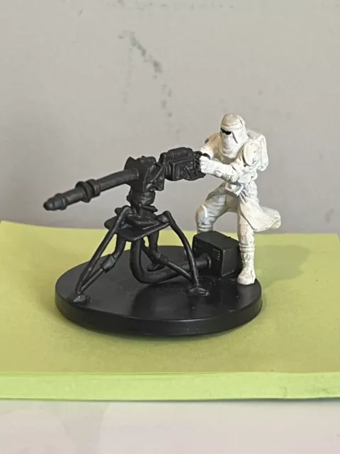 Star Wars Miniatures Game Snow Trooper With E-Web Blaster 51/60 Figure WOTC
