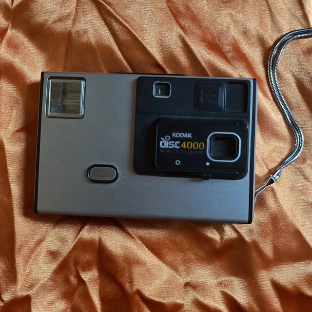 Cámara Kodak Disc 4000 vintage de la década de 1980 hecha en EE. UU. probada