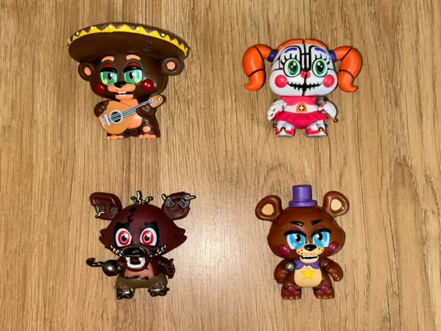 Five nights at freddy's mystery hot sale minis uk