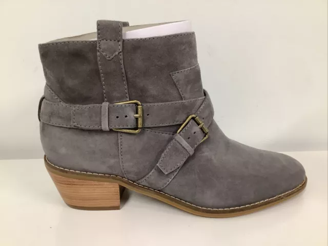 Cole Haan Womens Jensynn Stormcloud Suede/Antique Ankle Boots Size 8B.