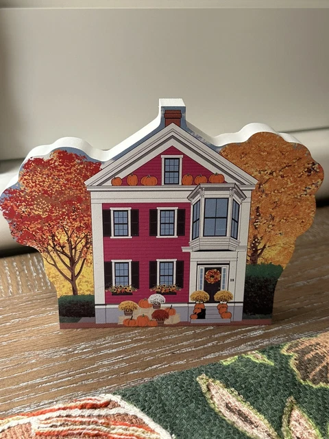 Cats Meow Autumn In Salem The Pink House Decor Shelf Sitter Fall Halloween