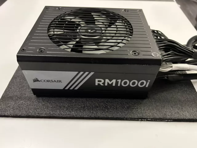 Corsair RM1000i 1000W PC-Netzteil - Schwarz Voll Modular mit Kabeln