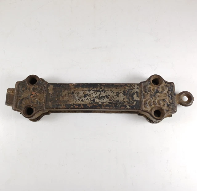 Victorian Eastlake Spring Loaded Slide Bolt Cast Iron Door Latch #8, Works