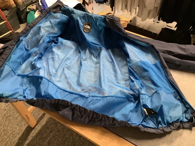 the north face mens hyvent blue rain coat waterproof jacket L with hood 10