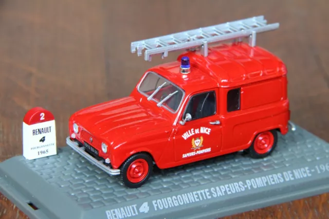 RENAULT 4 L POMPIERS NICE en boîte vitrine UNIVERSAL HOBBIES 1/43