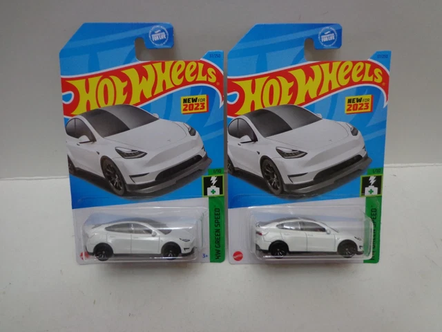 2023 HOT WHEELS White Tesla Model Y Hot Wheels Tesla Roadster Lot Of 4 