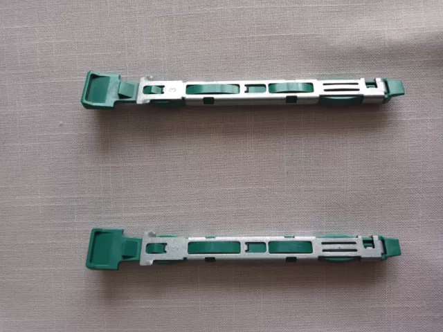 1 Paar Fujitsu Siemens Esprimo K1008-K716-C310 HDD Rails Einbauschienen