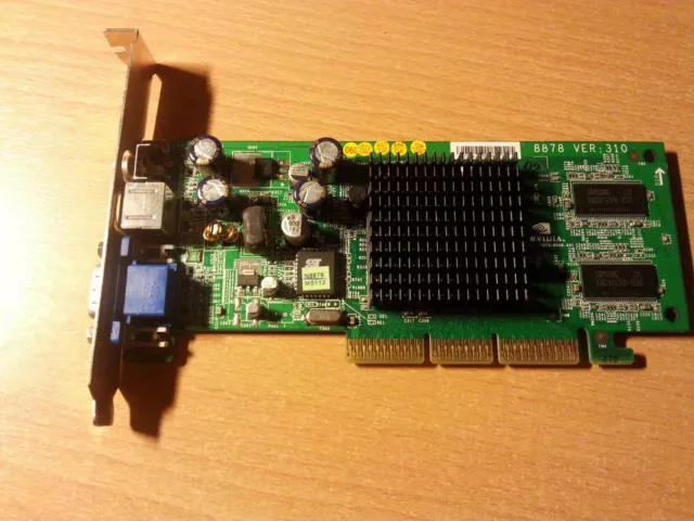 VINTAGE Carte video Nvidia Geforce 4 MX420D 64M AGP retrogaming