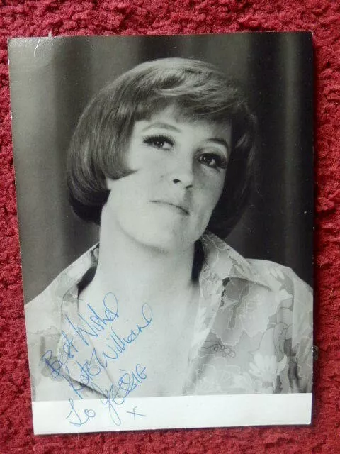 Kate Williams - Tv Actress    - Autographed Photo